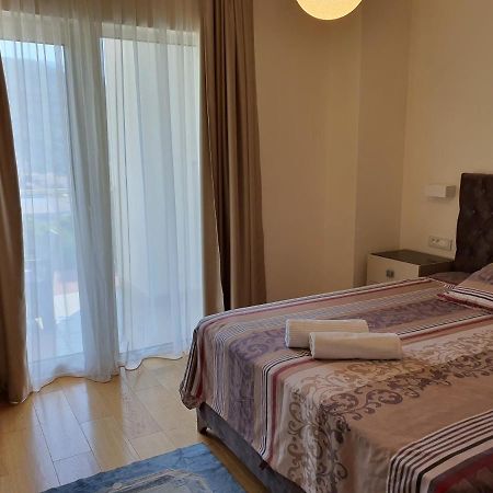 Apartmán Apartman Lav Tre Canne Budva Exteriér fotografie